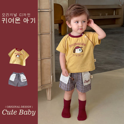 Short Sleeve T-Shirt and Shorts Set for Boys, Lightweight Summer Outfit
