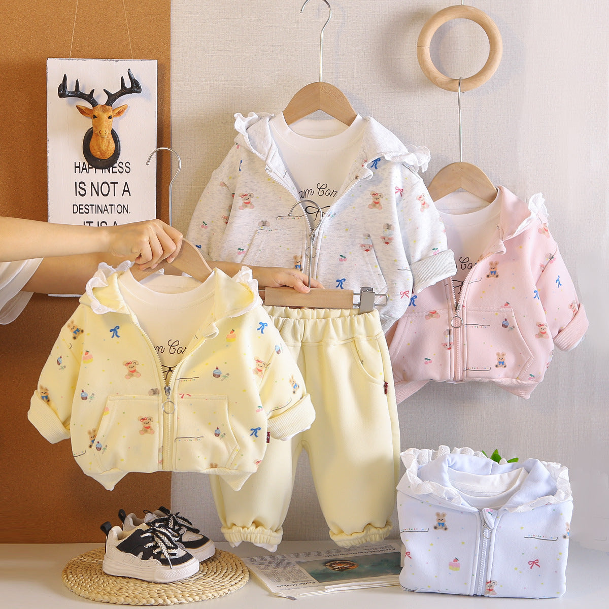 Baby girl hooded long sleeved three piece set