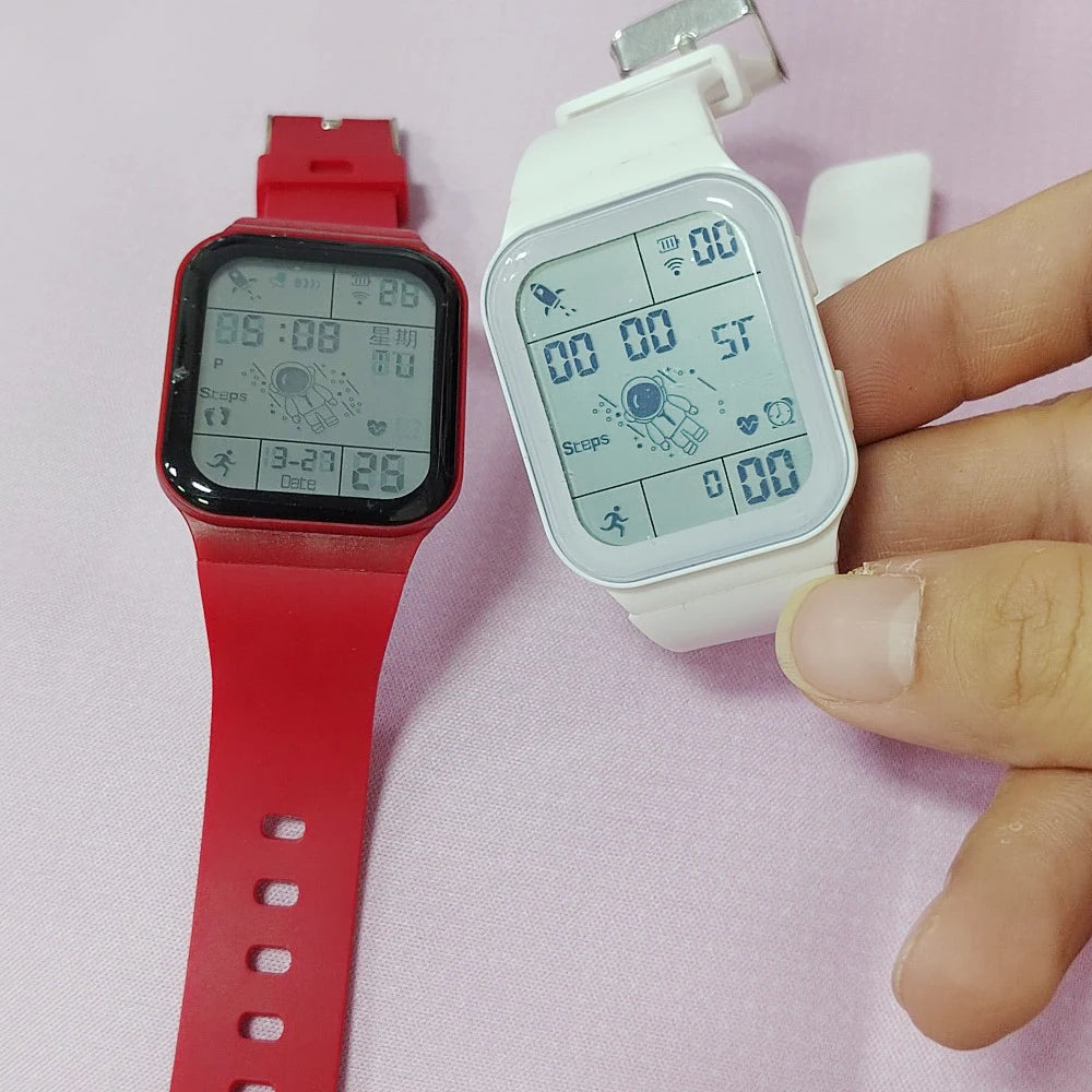 Fashion Digital Watch for Men Women Kids Spaceman Sweaterproof Sport Watches Multifunction Clock Student Electronic Wristwatch