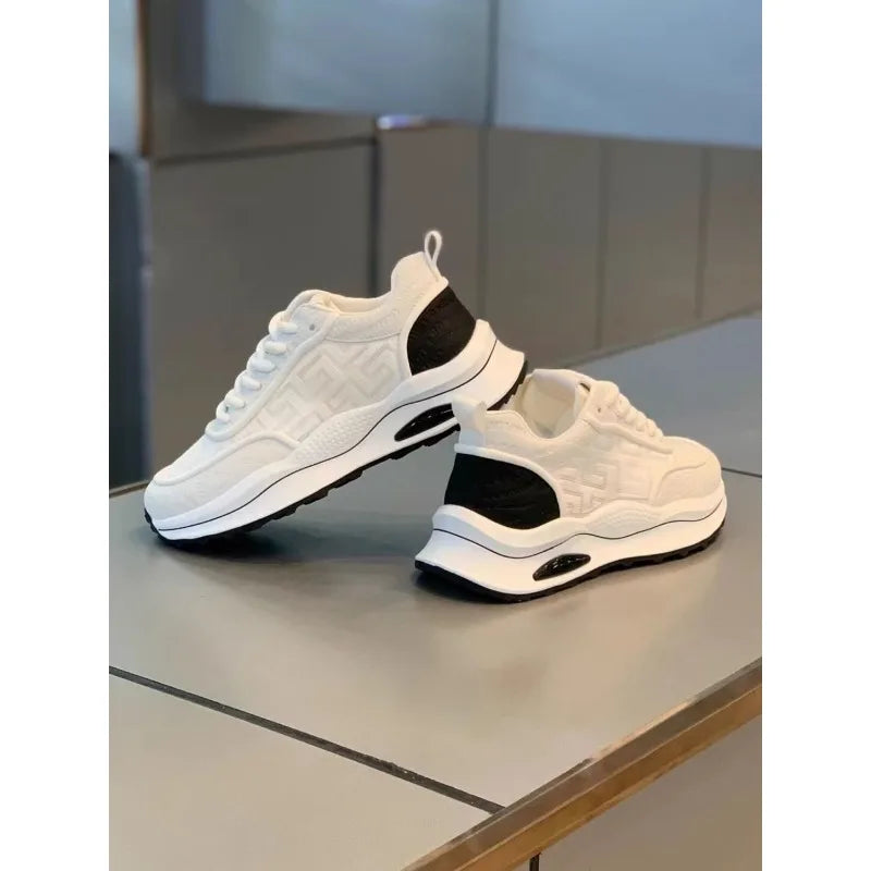 2026 New Summer Men's Ins Trendy White Mesh Footwear Breathable Thick Platform Sole Casual Daily Outdoor Sports Sneakers